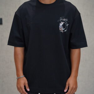 חולצה 'REP' שחור