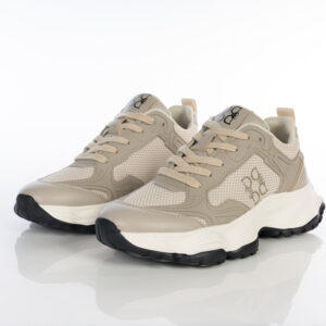 נעל 'DISQ' שמנת