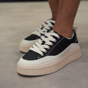 נעל 'RUN' שחור שמנת