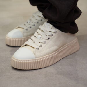 נעל 'RUN' פשתן