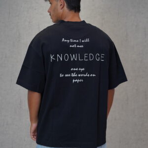 חולצה 'KNOW' שחור